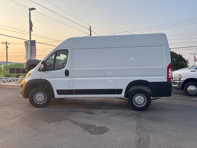 new 2025 Ram ProMaster 2500 car, priced at $45,643