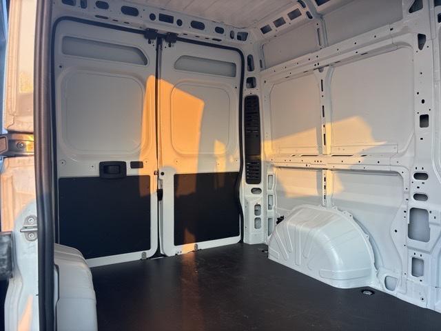 new 2025 Ram ProMaster 2500 car, priced at $45,643