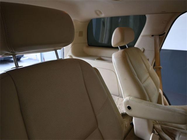 used 2007 Cadillac Escalade car, priced at $3,500