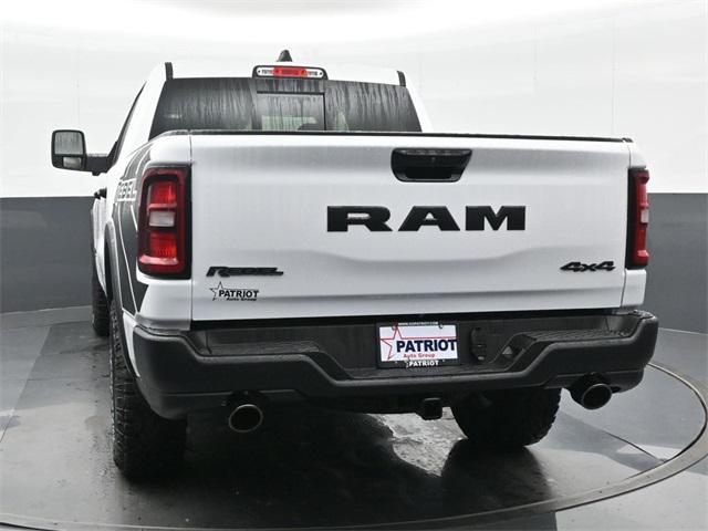 new 2025 Ram 1500 car, priced at $61,576