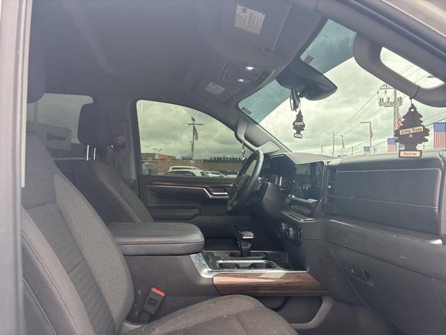 used 2024 Chevrolet Silverado 1500 car, priced at $42,900
