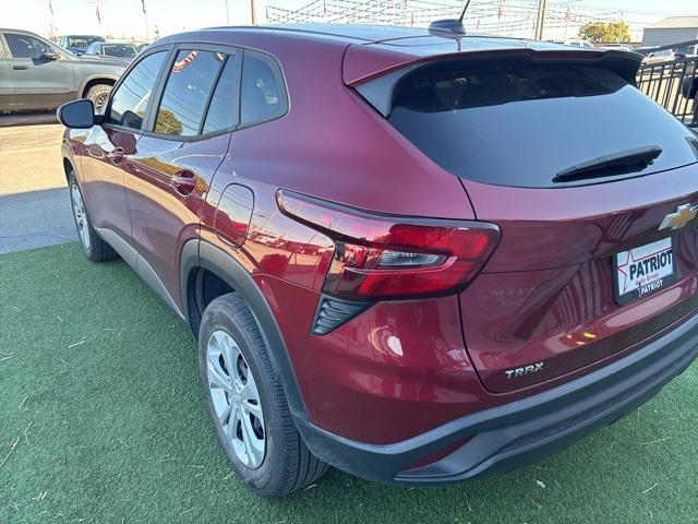 used 2024 Chevrolet Trax car, priced at $20,000
