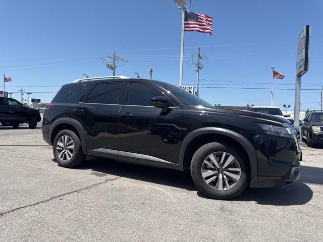 used 2023 Nissan Pathfinder car, priced at $28,888