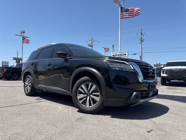 used 2023 Nissan Pathfinder car, priced at $28,888