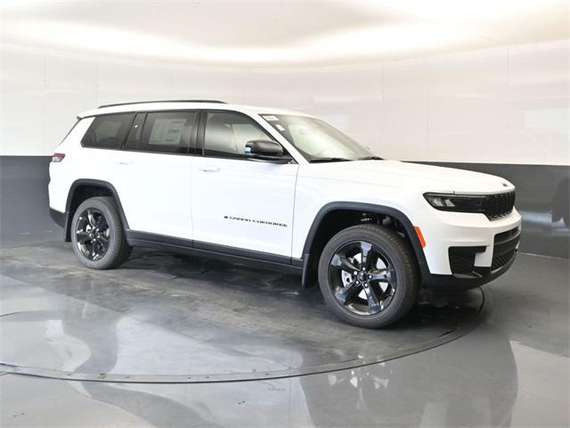 new 2025 Jeep Grand Cherokee L car, priced at $41,568