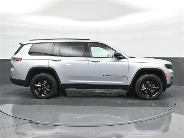 new 2025 Jeep Grand Cherokee L car, priced at $42,193