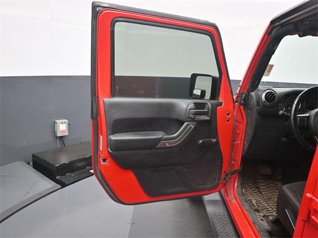 used 2015 Jeep Wrangler Unlimited car, priced at $20,000
