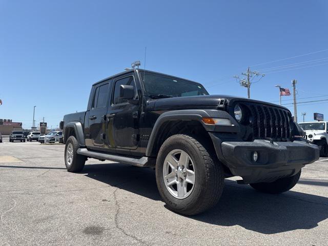 used 2020 Jeep Gladiator car, priced at $27,888