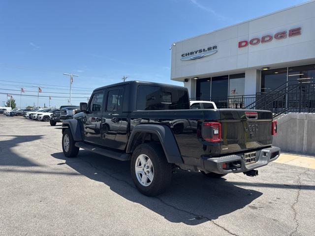 used 2020 Jeep Gladiator car, priced at $27,888