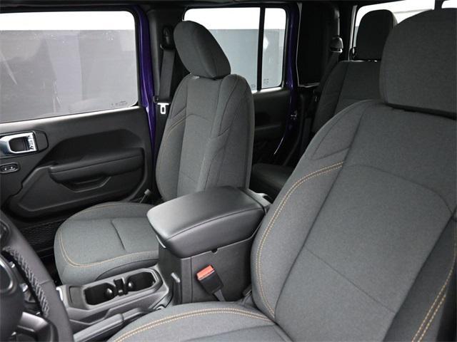 new 2026 Jeep Gladiator car, priced at $47,968