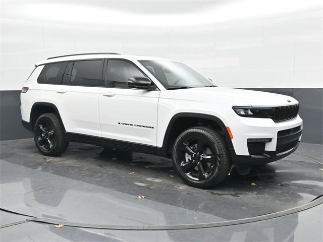 new 2025 Jeep Grand Cherokee L car, priced at $44,063