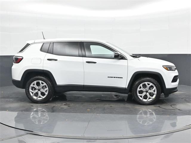 new 2025 Jeep Compass car, priced at $23,718