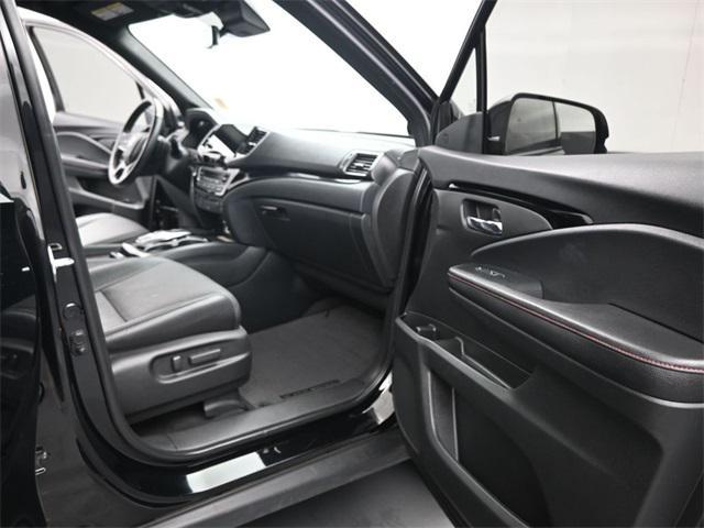 used 2022 Honda Pilot car, priced at $36,900