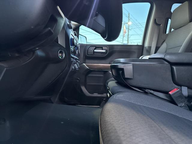 used 2021 Chevrolet Silverado 1500 car, priced at $33,388