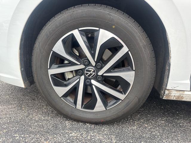 used 2022 Volkswagen Jetta car, priced at $15,200