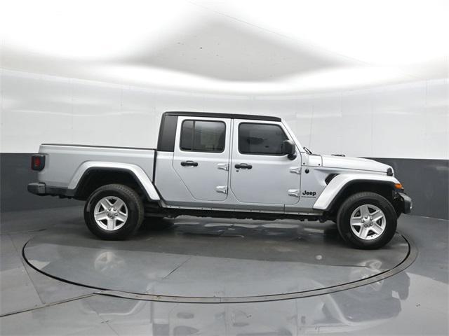 used 2023 Jeep Gladiator car, priced at $28,888