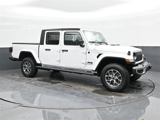 new 2024 Jeep Gladiator car, priced at $46,000