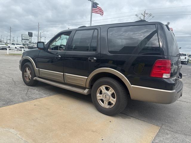 used 2004 Ford Expedition car, priced at $3,973