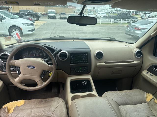 used 2004 Ford Expedition car, priced at $3,973