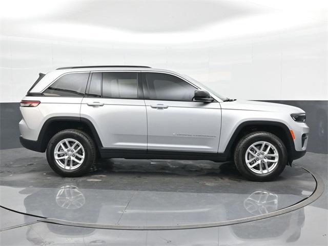 new 2025 Jeep Grand Cherokee car, priced at $35,698