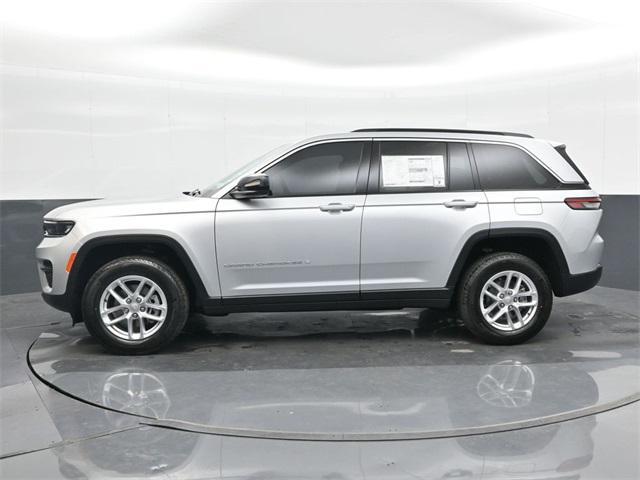 new 2025 Jeep Grand Cherokee car, priced at $35,698