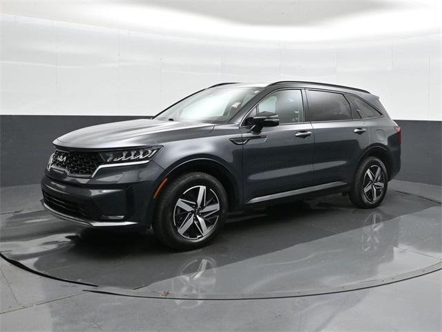 used 2023 Kia Sorento car, priced at $27,700