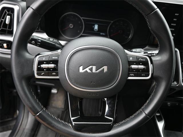 used 2023 Kia Sorento car, priced at $27,700