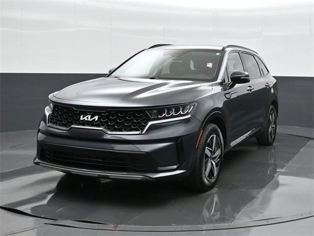 used 2023 Kia Sorento car, priced at $27,700