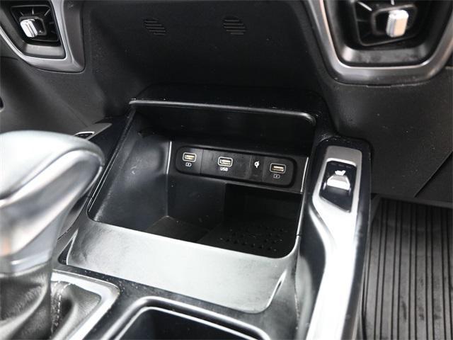 used 2023 Kia Sorento car, priced at $27,700