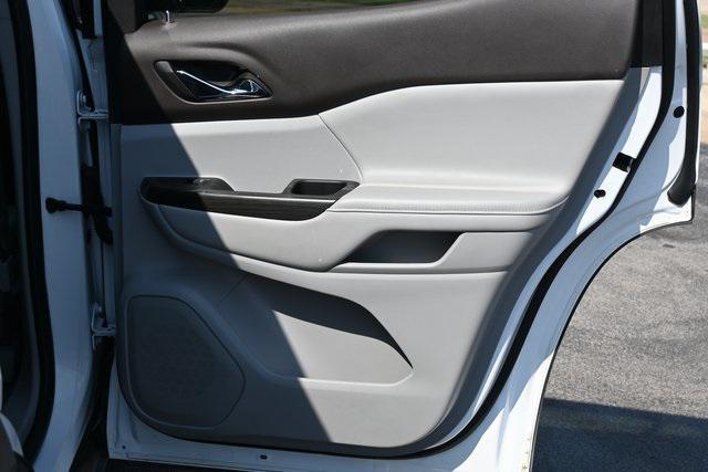 used 2023 GMC Acadia car, priced at $25,500