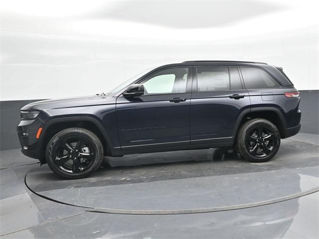 new 2024 Jeep Grand Cherokee car, priced at $41,030