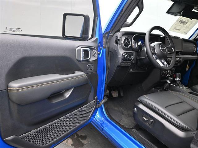 new 2025 Jeep Wrangler car, priced at $51,654