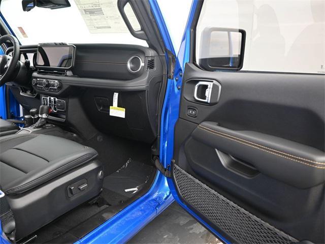 new 2025 Jeep Wrangler car, priced at $51,654