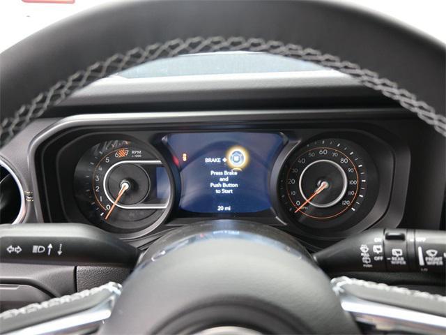 new 2025 Jeep Wrangler car, priced at $51,654