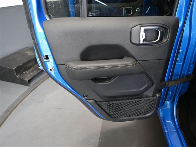 new 2025 Jeep Wrangler car, priced at $51,777