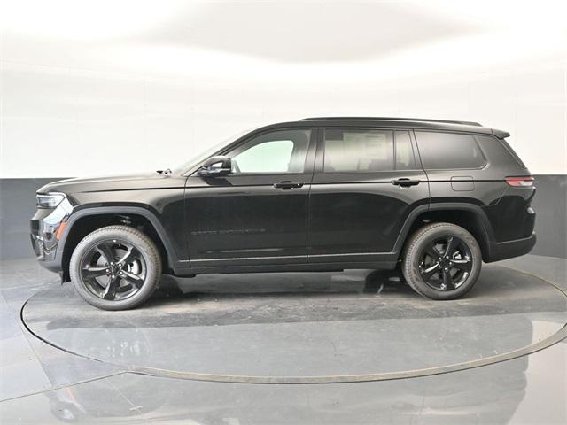 new 2024 Jeep Grand Cherokee L car, priced at $42,030