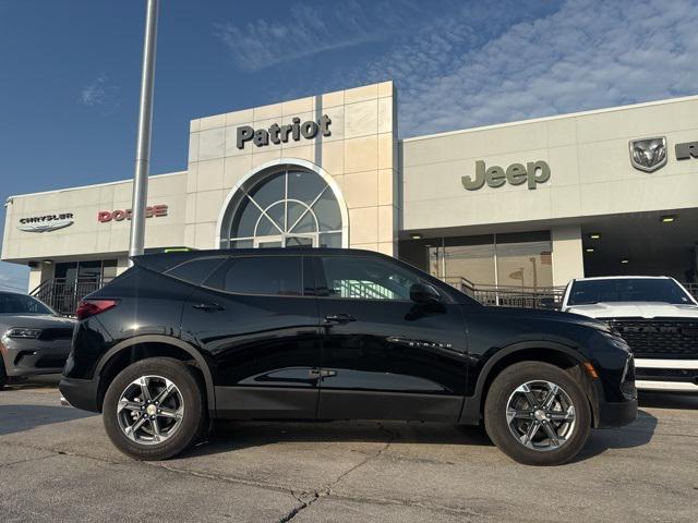 used 2025 Chevrolet Blazer car, priced at $34,800