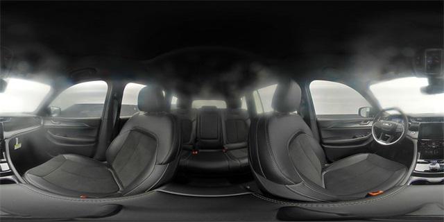 new 2025 Jeep Grand Cherokee car, priced at $38,280