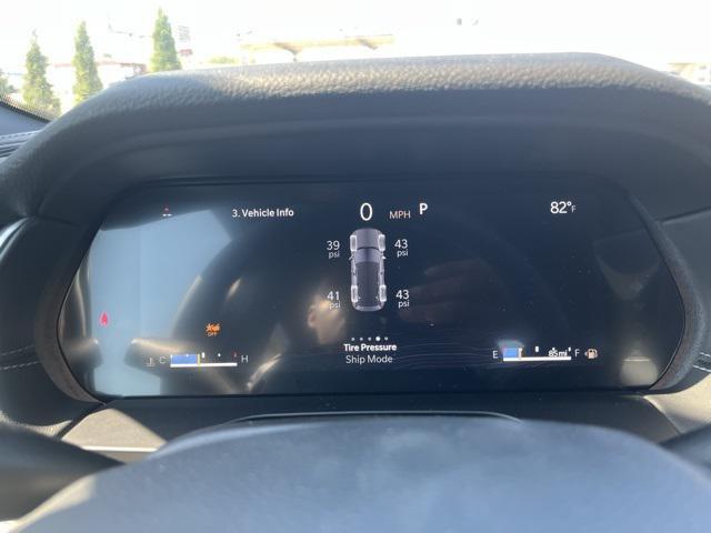 new 2025 Jeep Grand Cherokee car, priced at $33,525