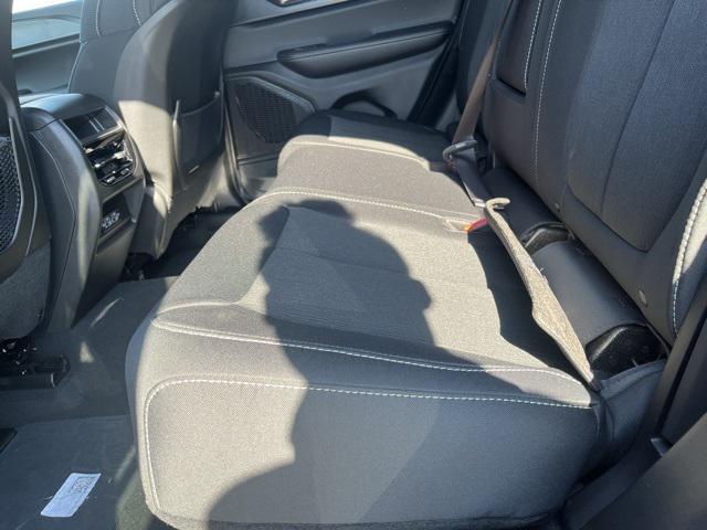 new 2025 Jeep Grand Cherokee car, priced at $33,525