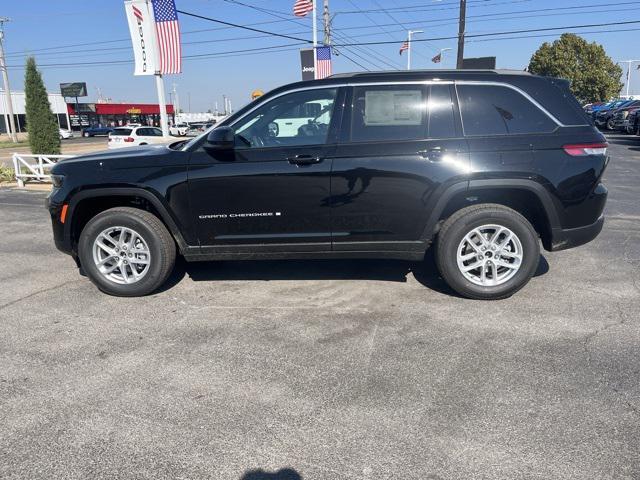 new 2025 Jeep Grand Cherokee car, priced at $33,525