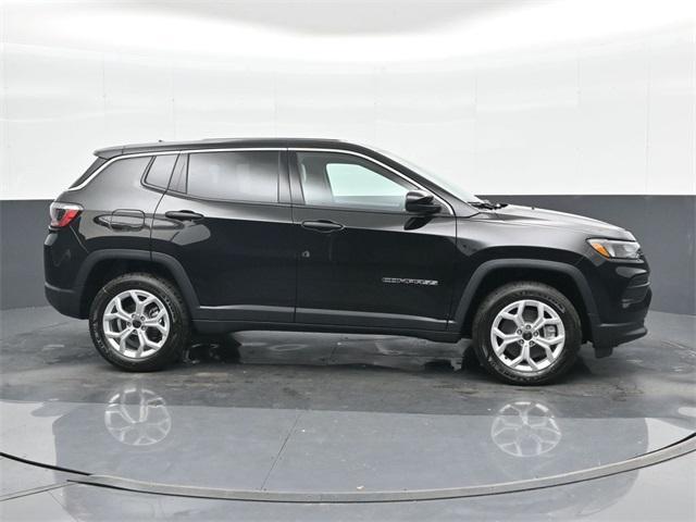 new 2025 Jeep Compass car, priced at $24,313