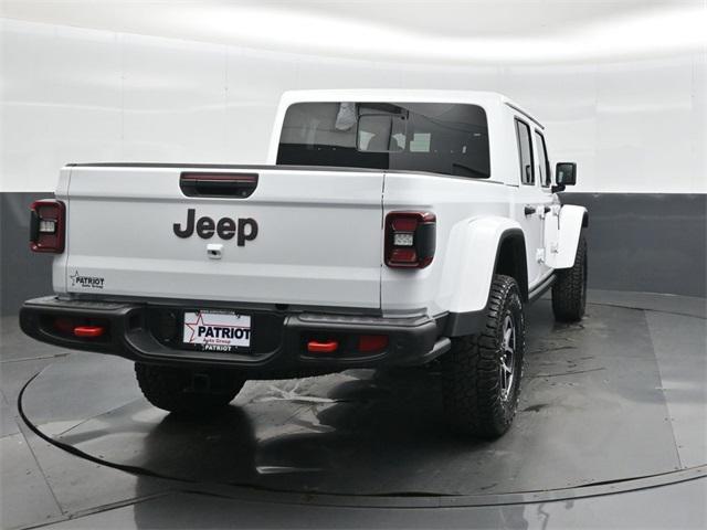 new 2025 Jeep Gladiator car, priced at $50,306