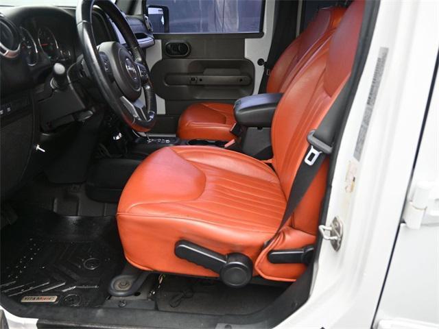 used 2015 Jeep Wrangler Unlimited car, priced at $22,700