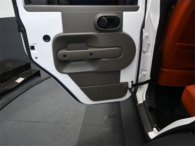 used 2015 Jeep Wrangler Unlimited car, priced at $22,700