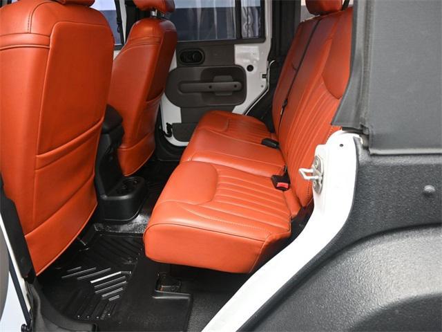 used 2015 Jeep Wrangler Unlimited car, priced at $22,700