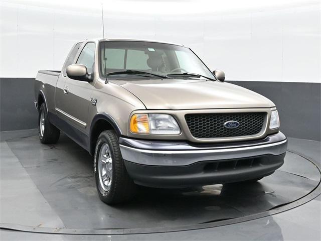 used 2001 Ford F-150 car, priced at $13,000