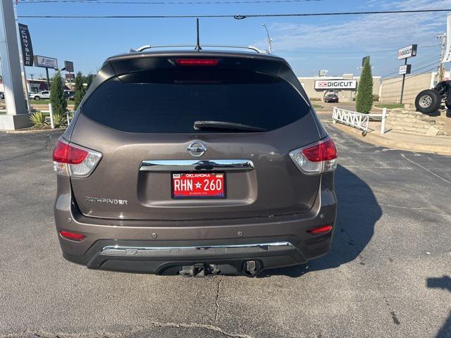 used 2016 Nissan Pathfinder car, priced at $6,433