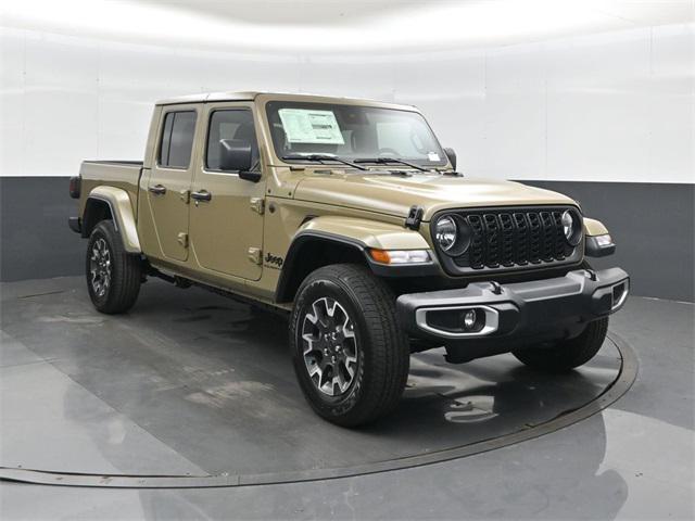 new 2025 Jeep Gladiator car, priced at $45,800