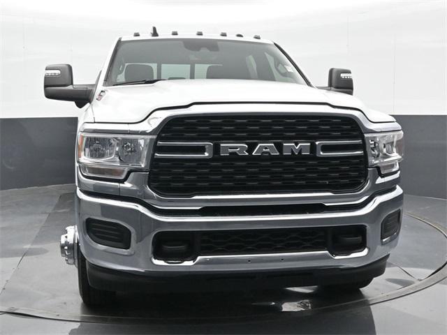 new 2024 Ram 3500 car, priced at $69,818